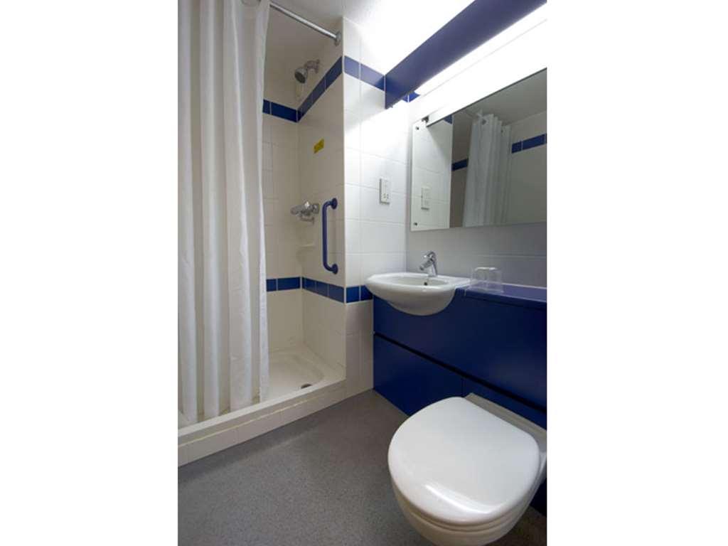 Travelodge Bedford Quarto foto