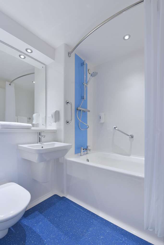 Travelodge Bedford Quarto foto